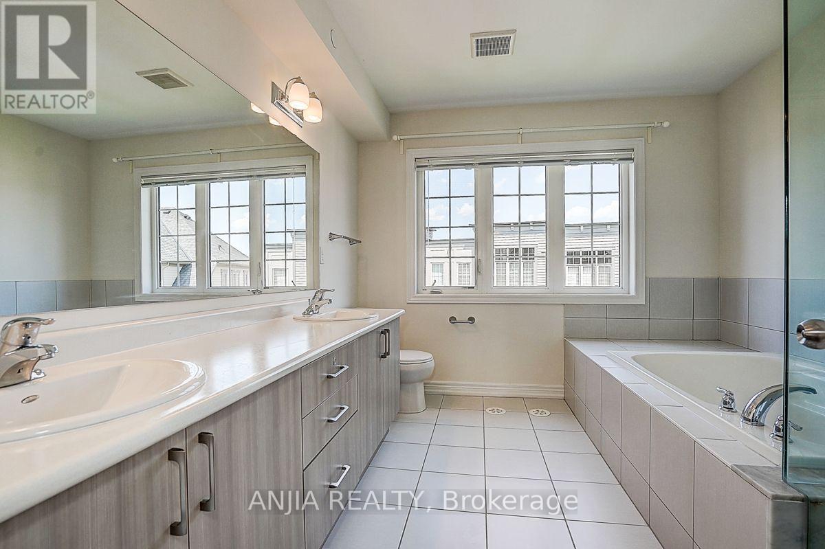 2641 Eaglesham Path, Oshawa, Ontario  L1L 0M7 - Photo 21 - E13670260