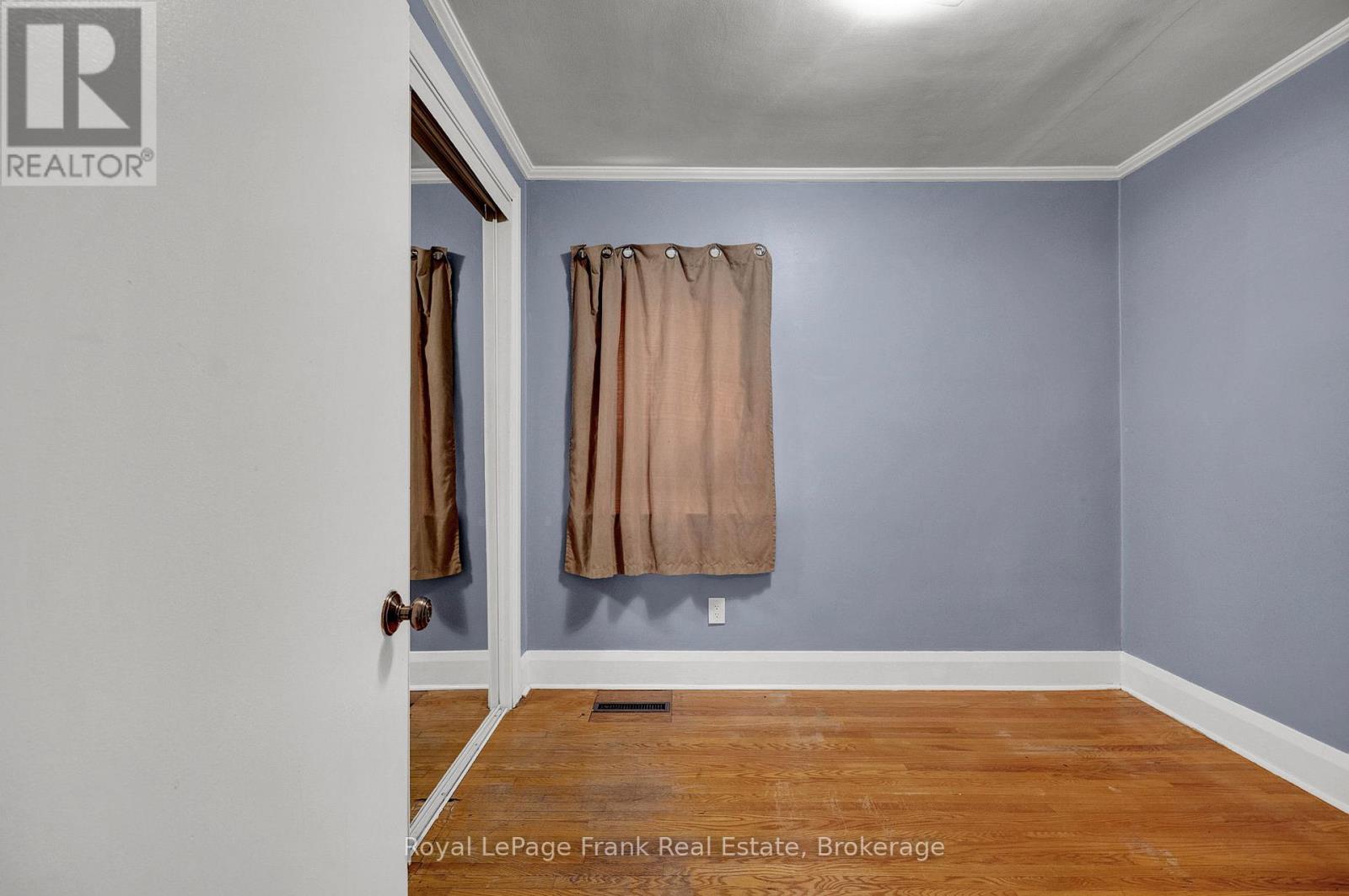 121 Cromwell Avenue, Oshawa, Ontario  L1J 4T5 - Photo 12 - E13670038