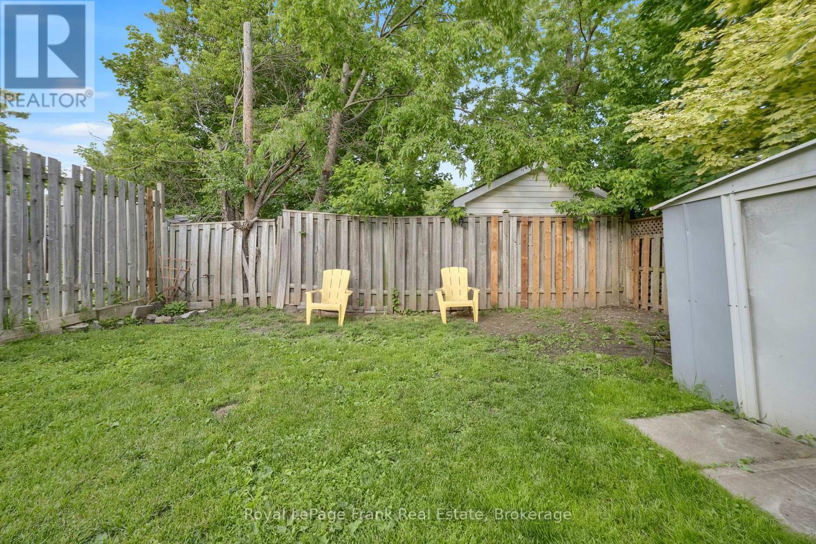 121 Cromwell Avenue, Oshawa, Ontario  L1J 4T5 - Photo 22 - E13670038