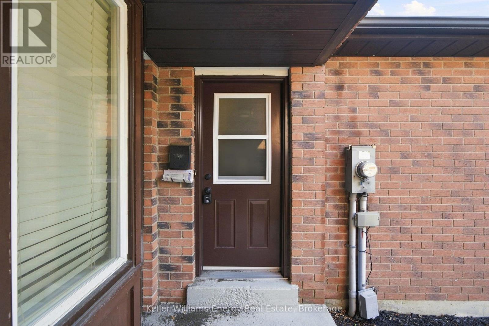 105 - 700 Harmony Road N, Oshawa, Ontario  L1K 1S2 - Photo 3 - E13670210
