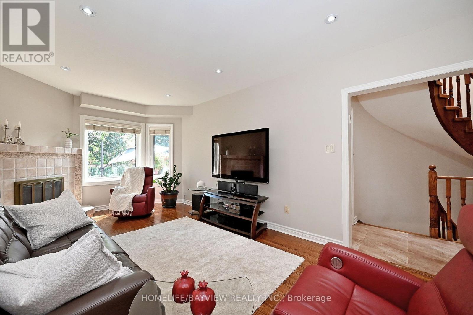 58 Thornbrook Court, Vaughan, Ontario  L4J 7X4 - Photo 22 - N13670198