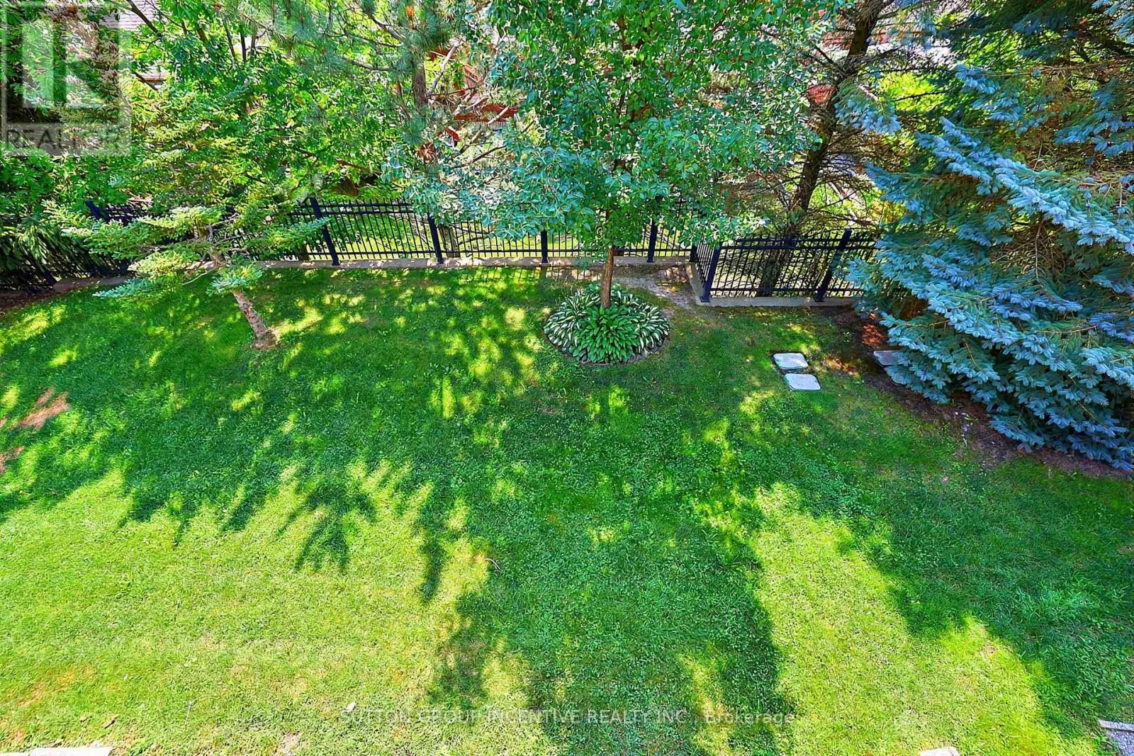 13 Renaissance Point, New Tecumseth, Ontario L9R 2H8 - Photo 42 - N13670148
