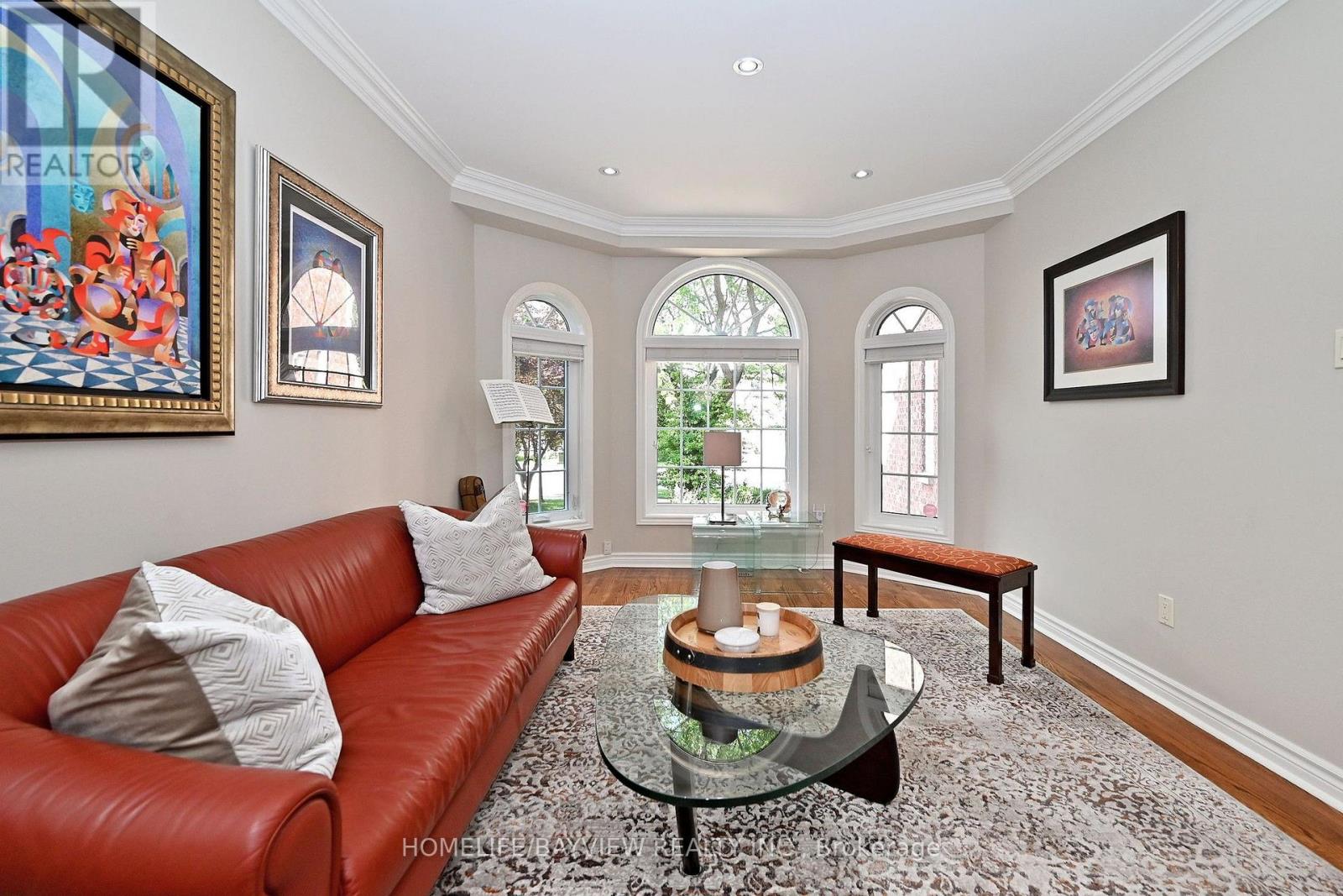 58 Thornbrook Court, Vaughan, Ontario  L4J 7X4 - Photo 4 - N13670198