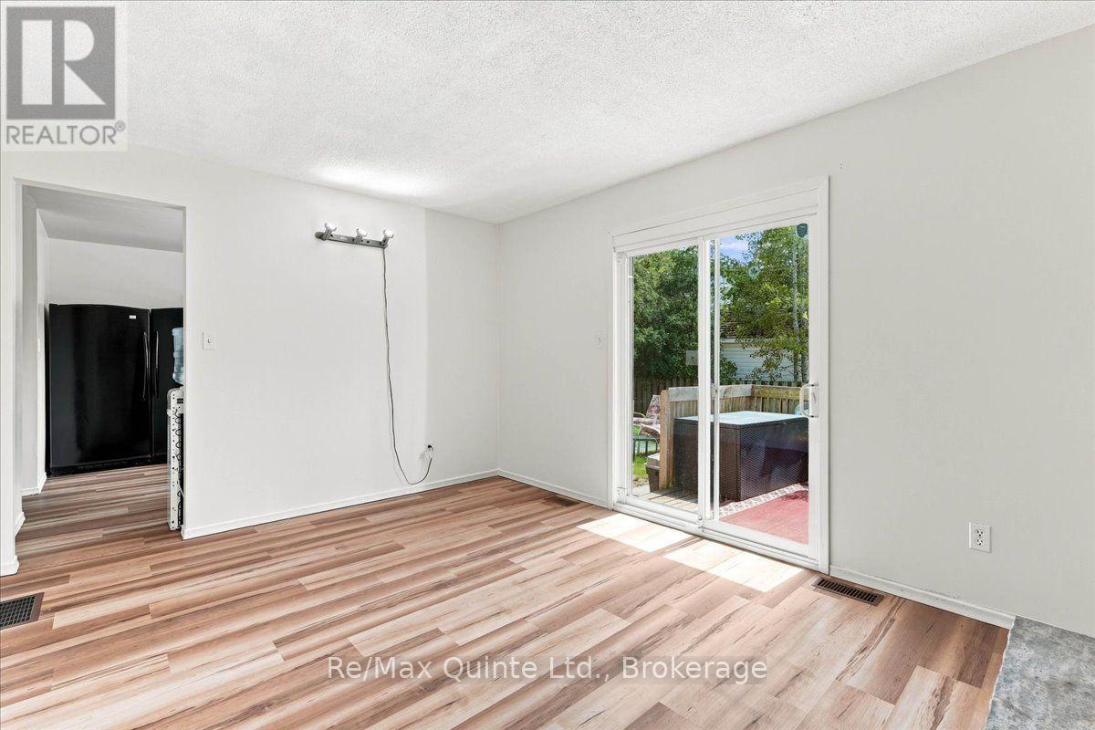 281 College Street W, Belleville, Ontario  K8P 4Z6 - Photo 12 - X13670208