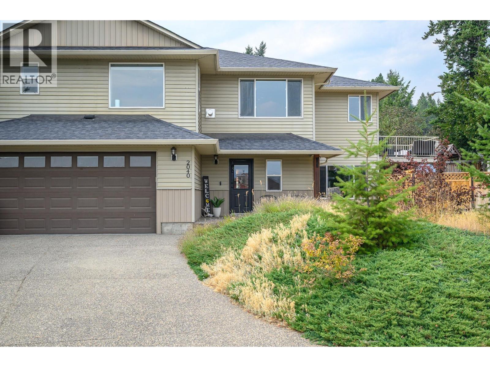 2040 Skyview Crescent, Lumby, British Columbia
