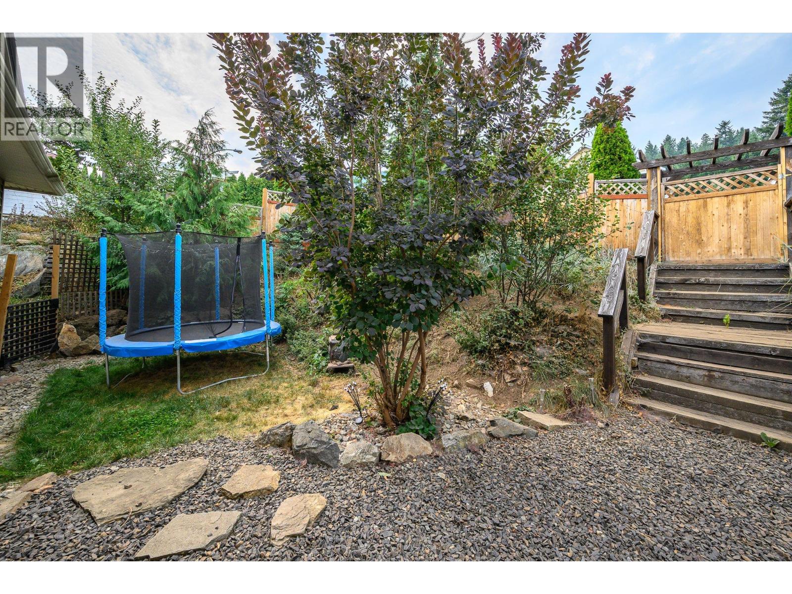 2040 Skyview Crescent, Lumby, British Columbia  V0E 2G0 - Photo 37 - 10397306