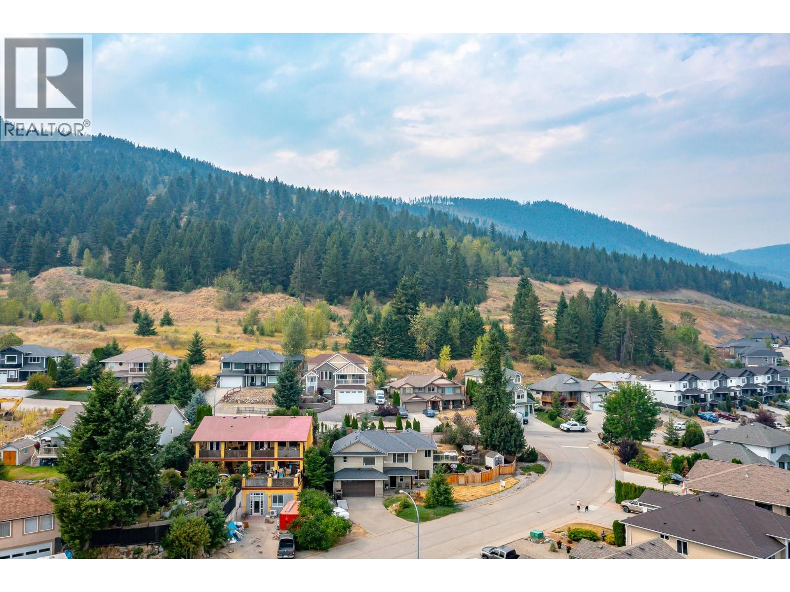 2040 Skyview Crescent, Lumby, British Columbia  V0E 2G0 - Photo 43 - 10397306
