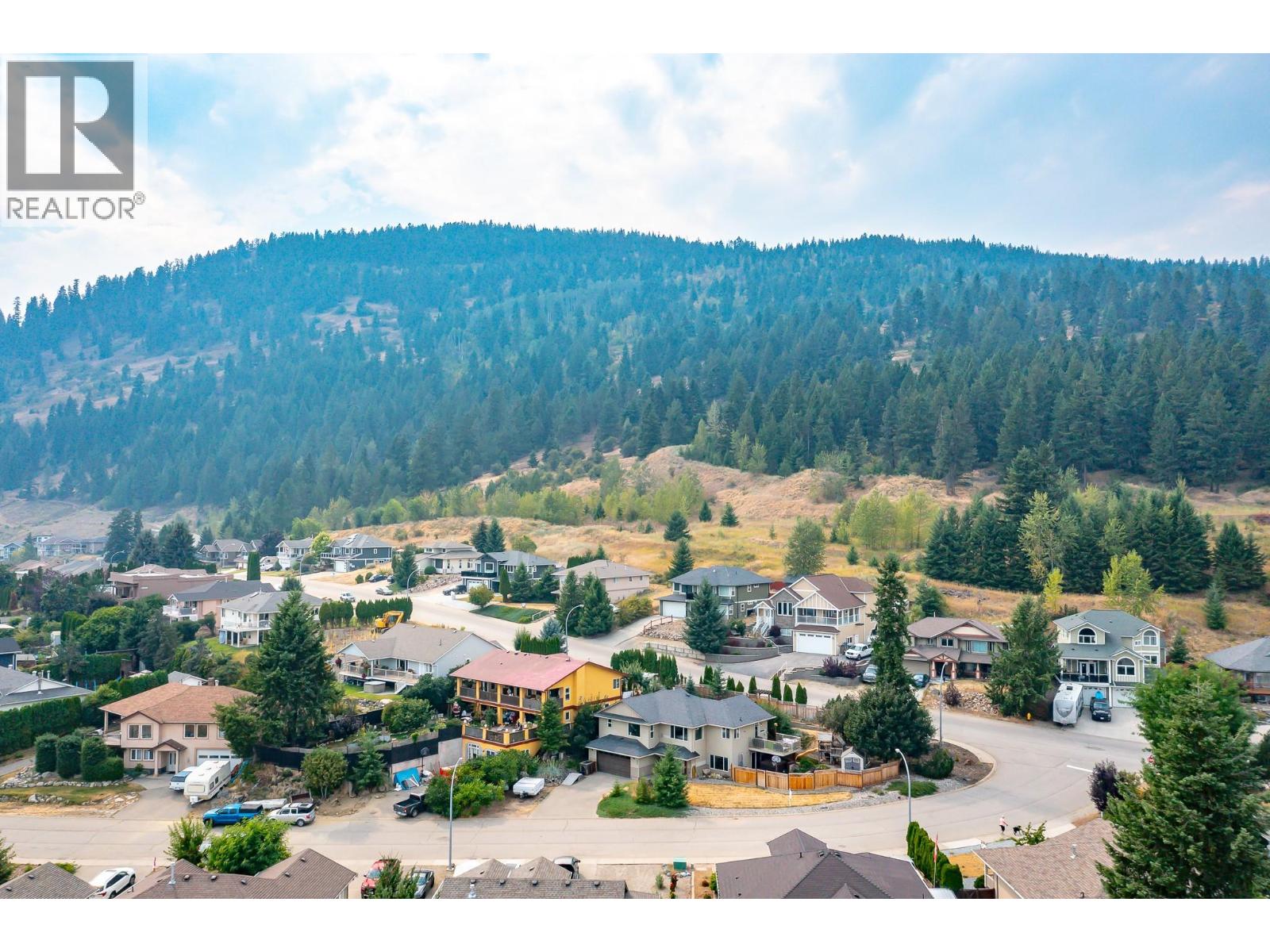 2040 Skyview Crescent, Lumby, British Columbia  V0E 2G0 - Photo 44 - 10397306
