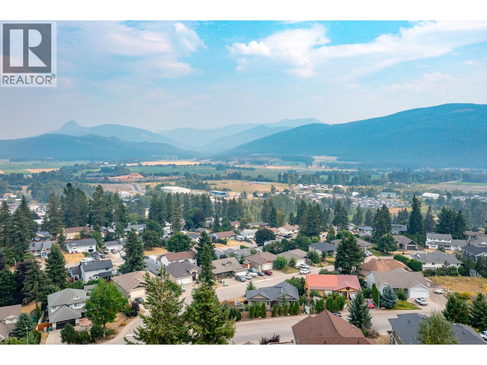 2040 Skyview Crescent, Lumby, British Columbia  V0E 2G0 - Photo 46 - 10397306