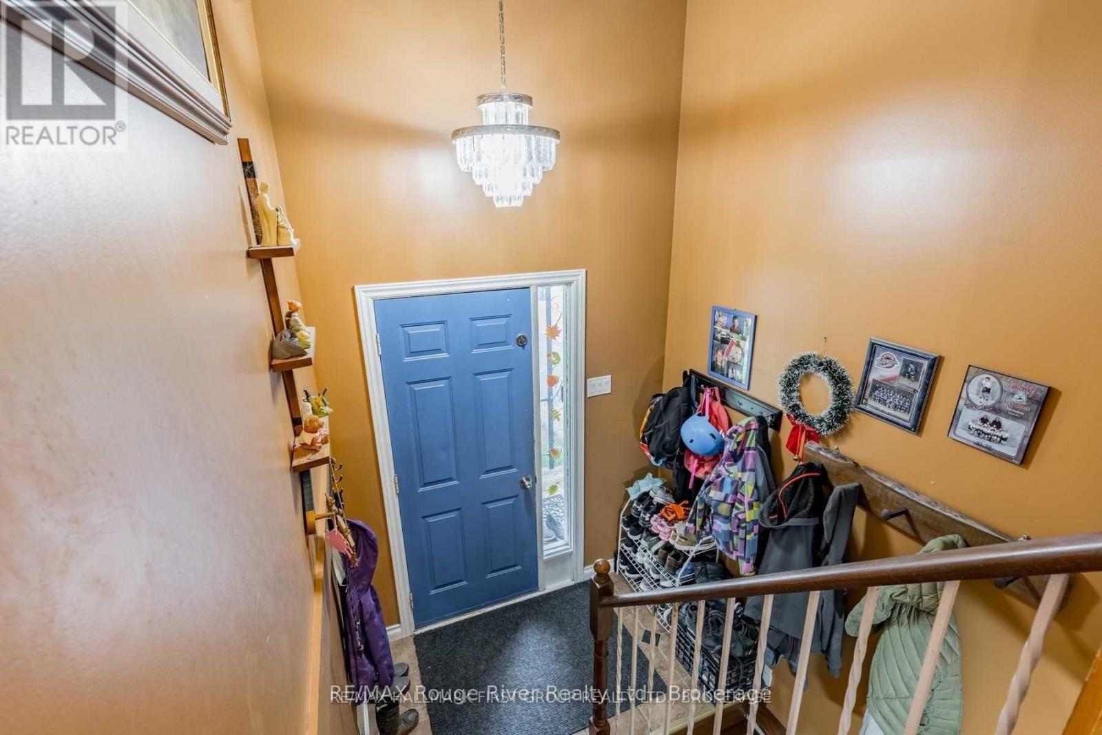 465 Burnham Manor Court, Cobourg, Ontario  K9A 5B9 - Photo 2 - X13670098