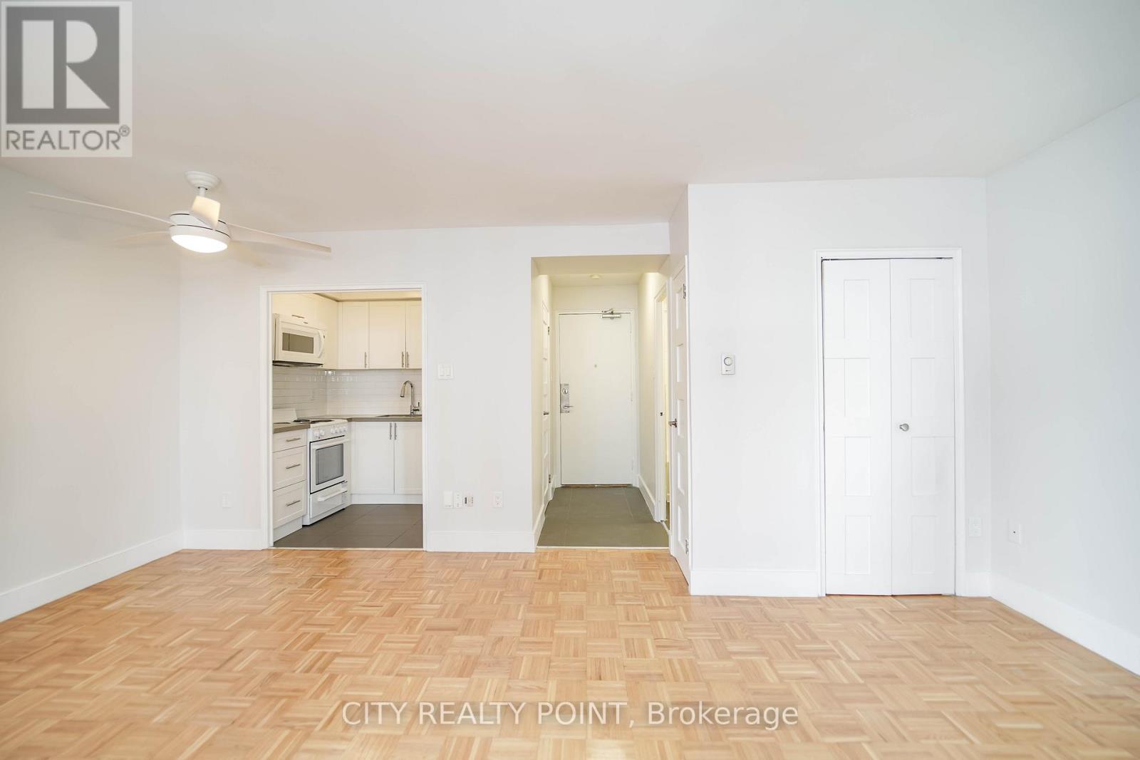1204 - 55 Isabella Street, Toronto, Ontario  M4Y 1M8 - Photo 11 - C13670218
