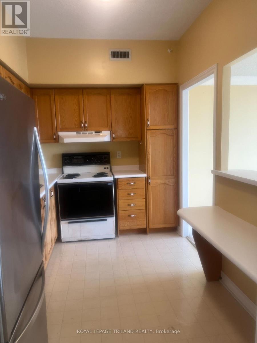 1208 - 744 Wonderland Road S, London South, Ontario  N6K 4K3 - Photo 5 - X13562324