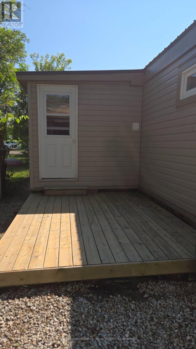 18 Pineview Street, Malahide, Ontario N0J 2J0 - Photo 3 - X13642684
