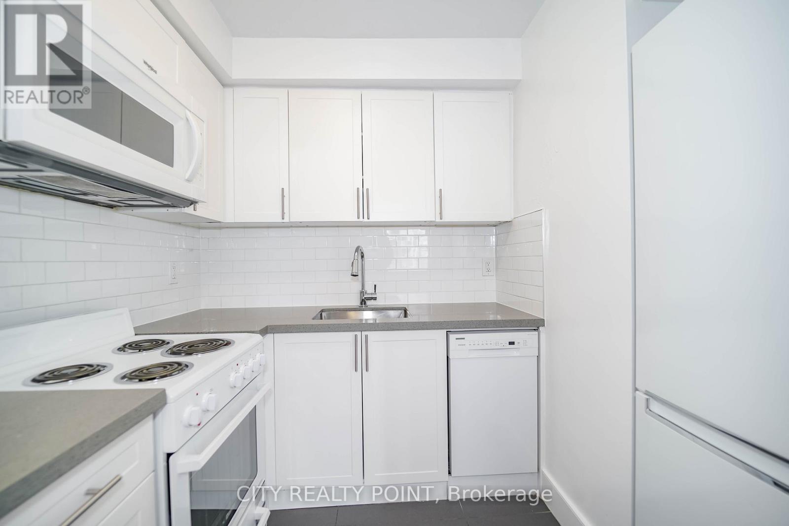 1204 - 55 Isabella Street, Toronto, Ontario  M4Y 1M8 - Photo 6 - C13670218