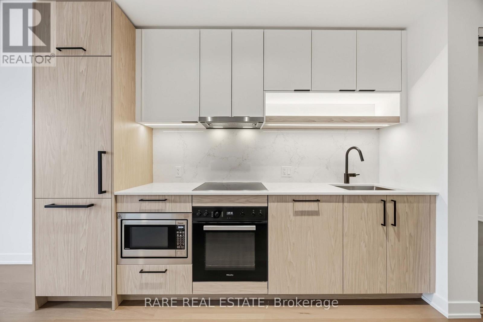 1007 - 91 Montclair Avenue, Toronto, Ontario  M5P 0B1 - Photo 2 - C13670220