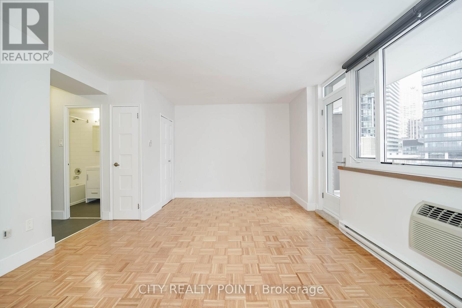 1204 - 55 Isabella Street, Toronto, Ontario  M4Y 1M8 - Photo 8 - C13670218
