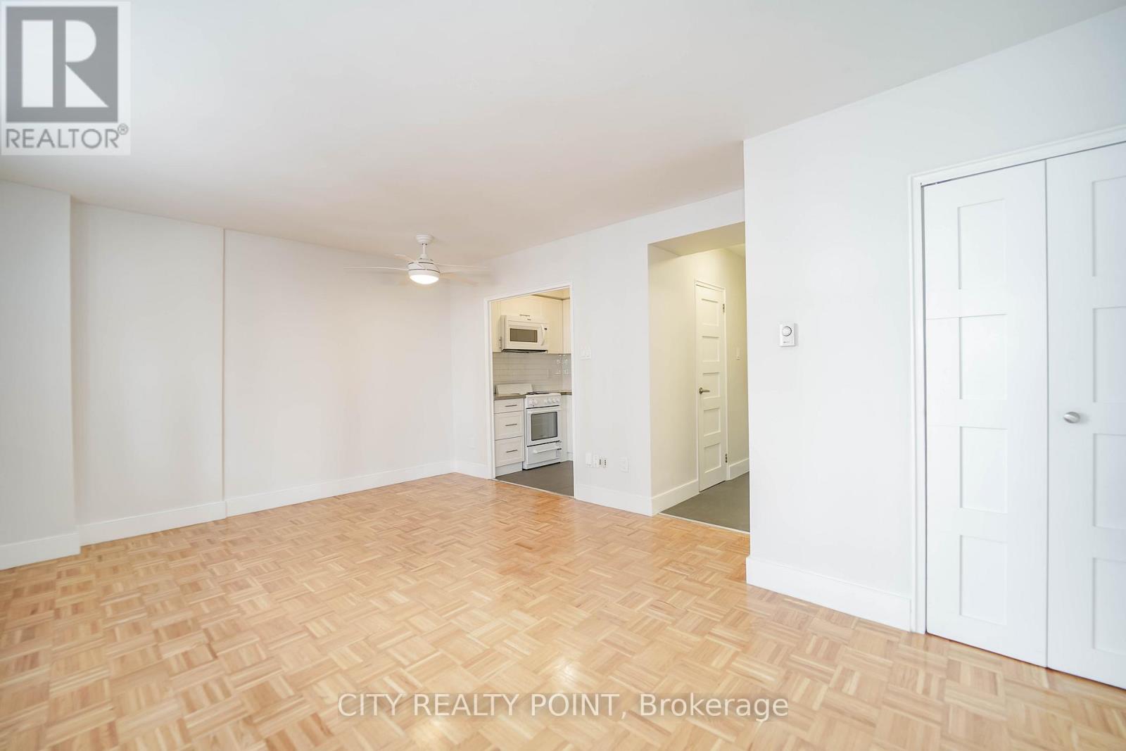 1204 - 55 Isabella Street, Toronto, Ontario  M4Y 1M8 - Photo 9 - C13670218