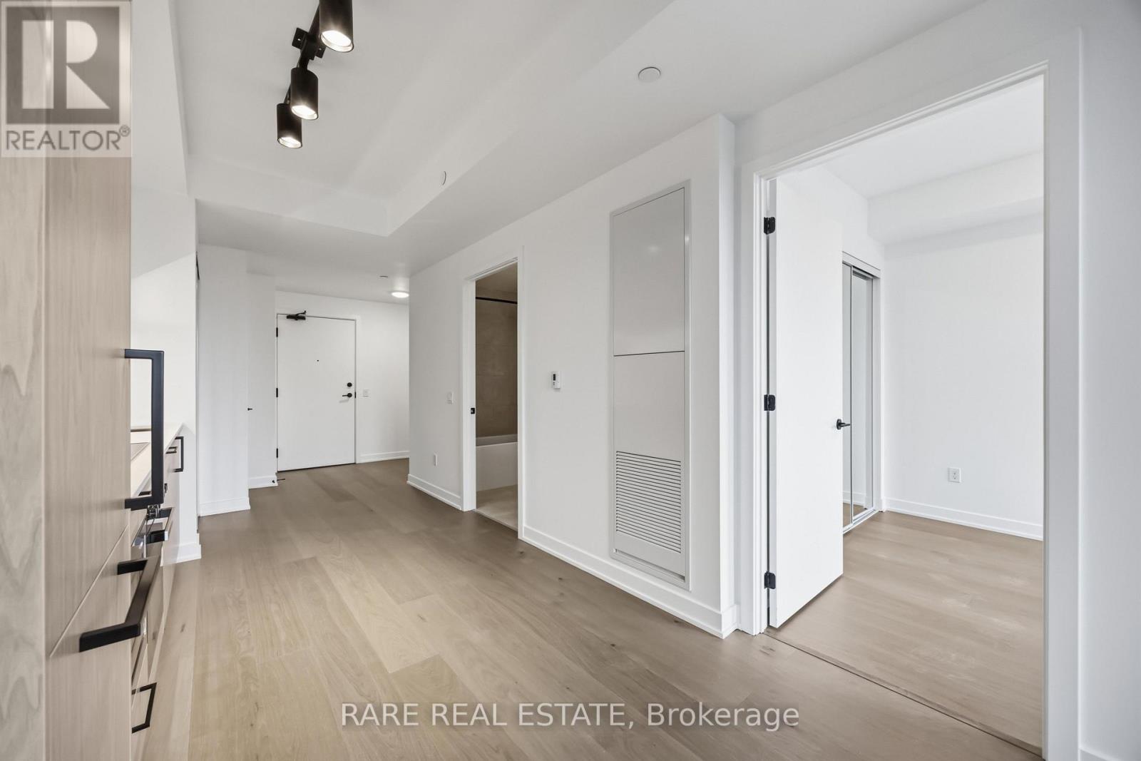 1007 - 91 Montclair Avenue, Toronto, Ontario  M5P 0B1 - Photo 3 - C13670220