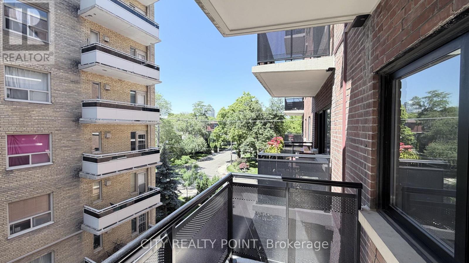 407 - 95 Lawton Boulevard, Toronto, Ontario  M4V 1Z8 - Photo 11 - C13670284