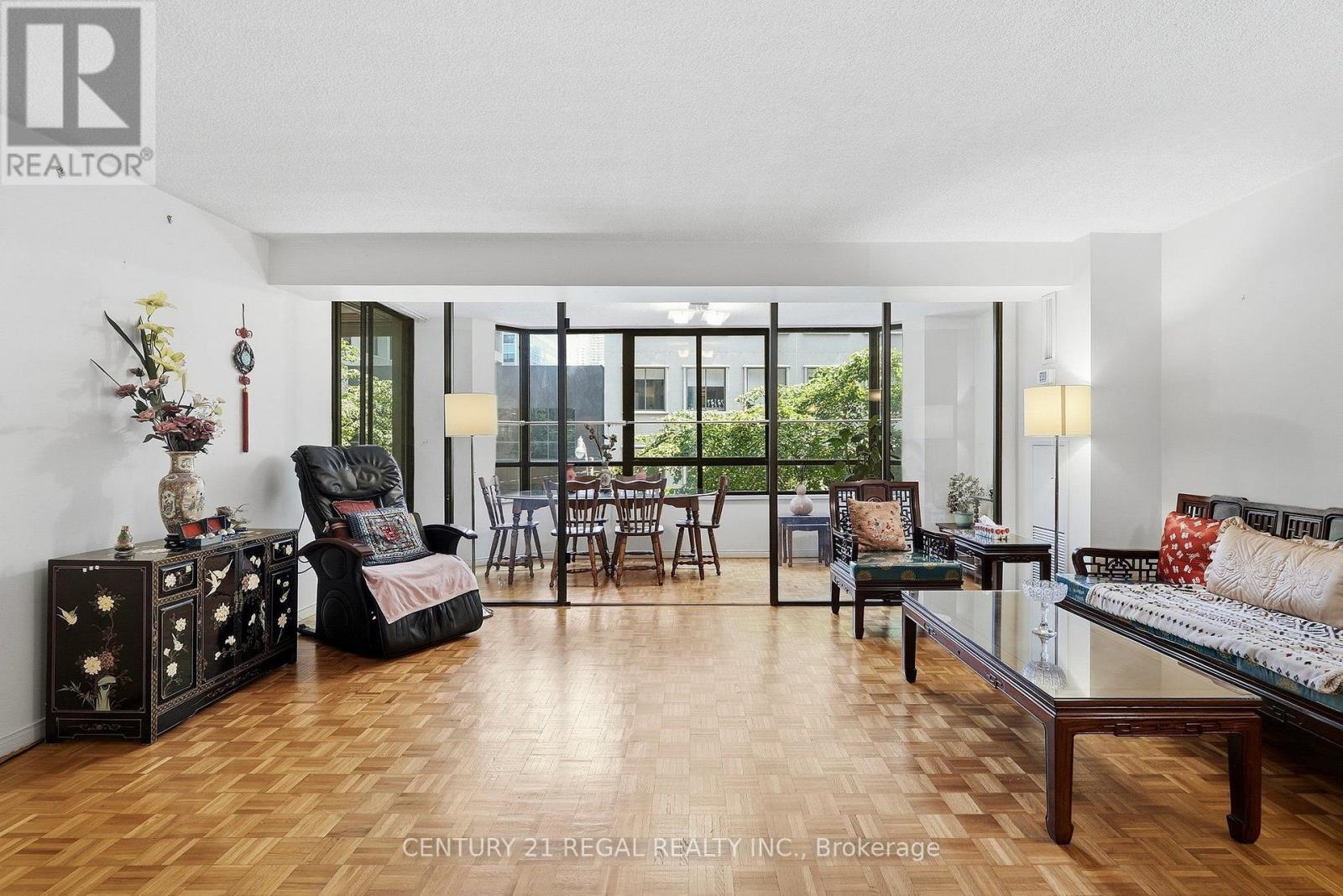 306 - 280 SIMCOE STREET, Toronto, Ontario