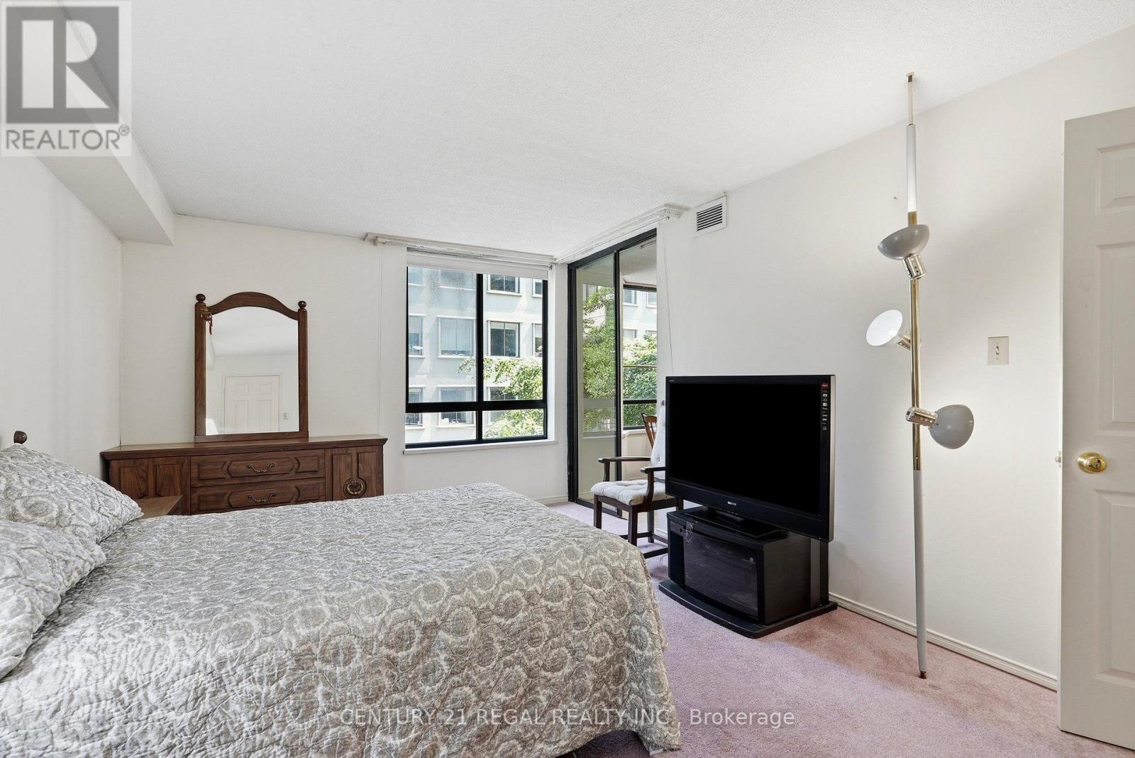306 - 280 Simcoe Street, Toronto, Ontario  M5T 2Y5 - Photo 24 - C13670392