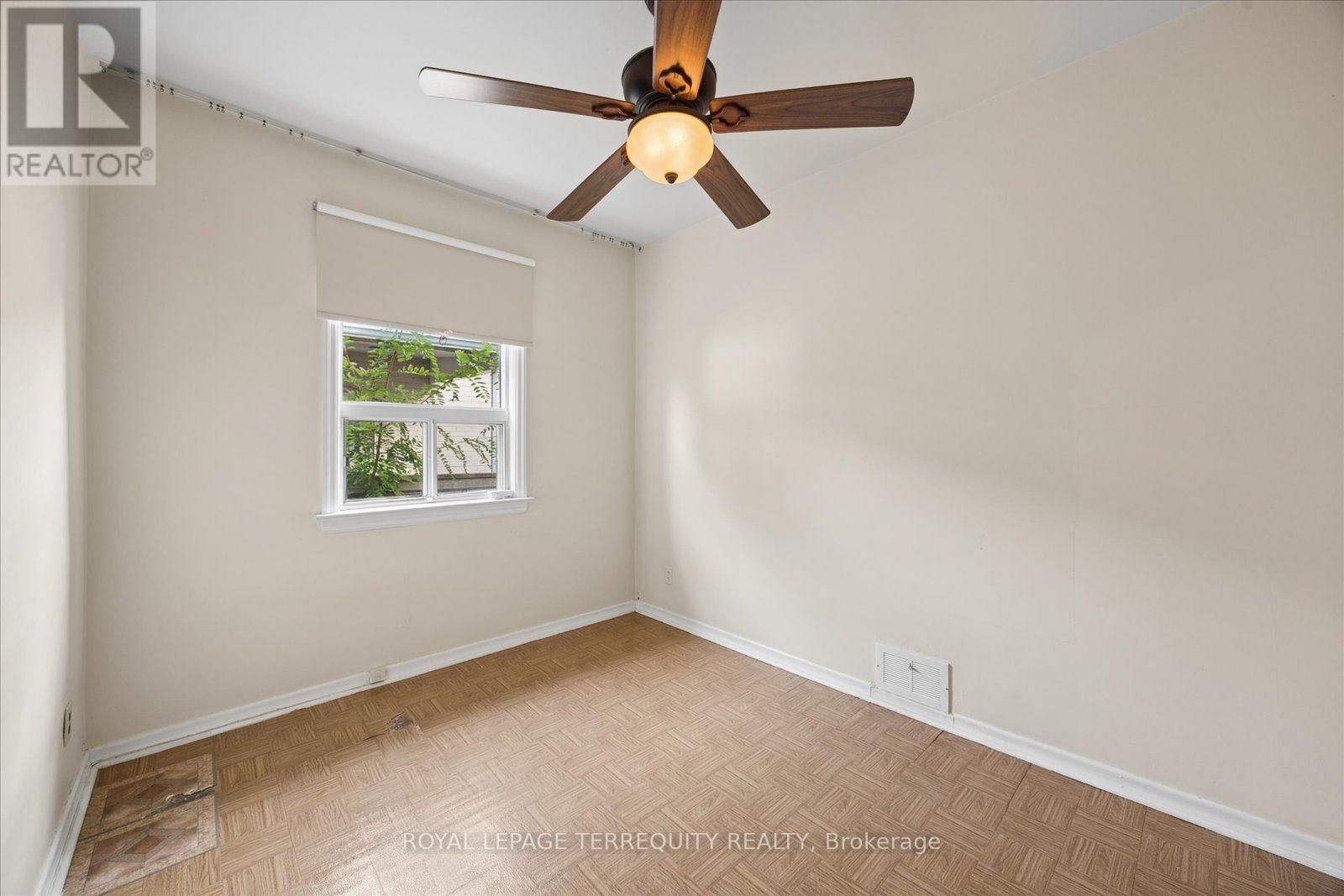 120 Ellington Drive, Toronto, Ontario  M1R 3Y3 - Photo 11 - E13670288