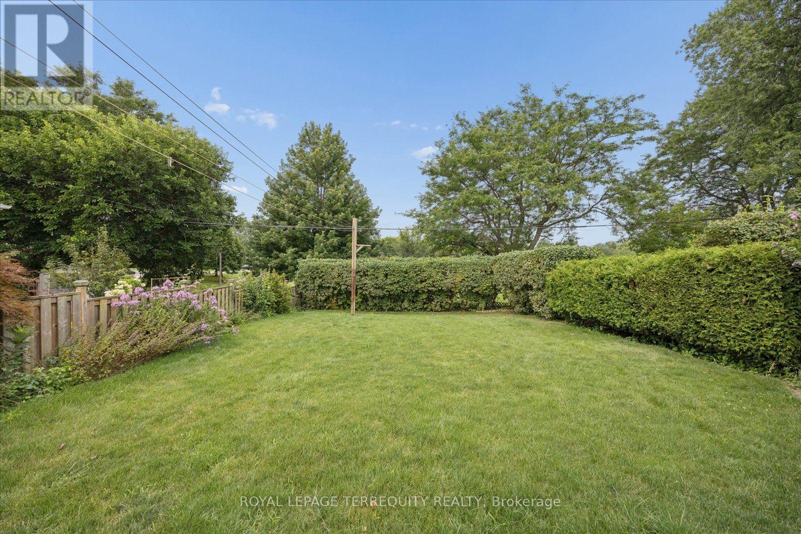 120 Ellington Drive, Toronto, Ontario  M1R 3Y3 - Photo 36 - E13670288