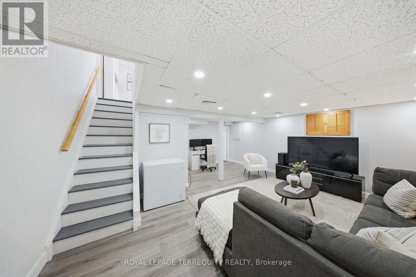 362 Durham Court, Oshawa, Ontario  L1J 1W9 - Photo 24 - E13670344
