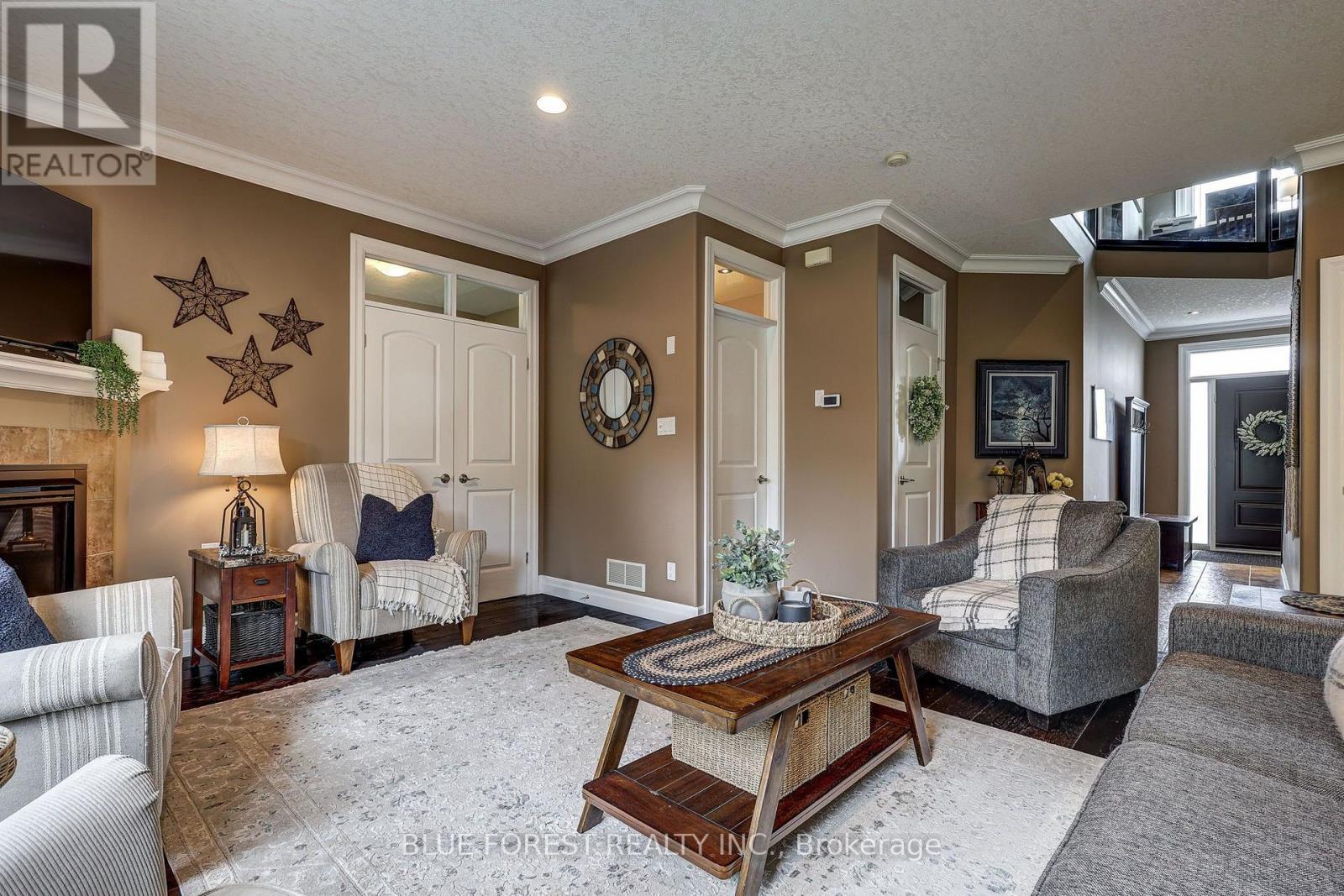 2058 Westpoint Heights, London South, Ontario  N6P 0A3 - Photo 13 - X13670268