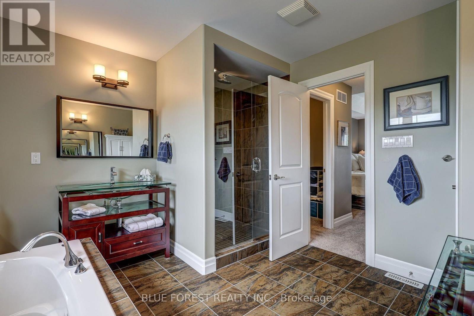 2058 Westpoint Heights, London South, Ontario  N6P 0A3 - Photo 37 - X13670268