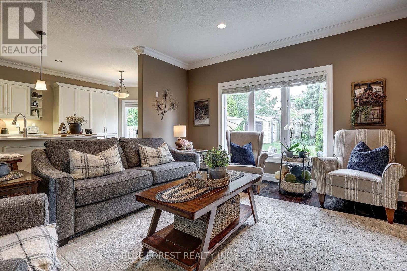 2058 Westpoint Heights, London South, Ontario  N6P 0A3 - Photo 14 - X13670268