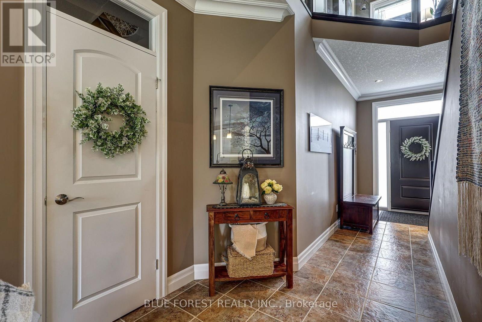 2058 Westpoint Heights, London South, Ontario  N6P 0A3 - Photo 10 - X13670268
