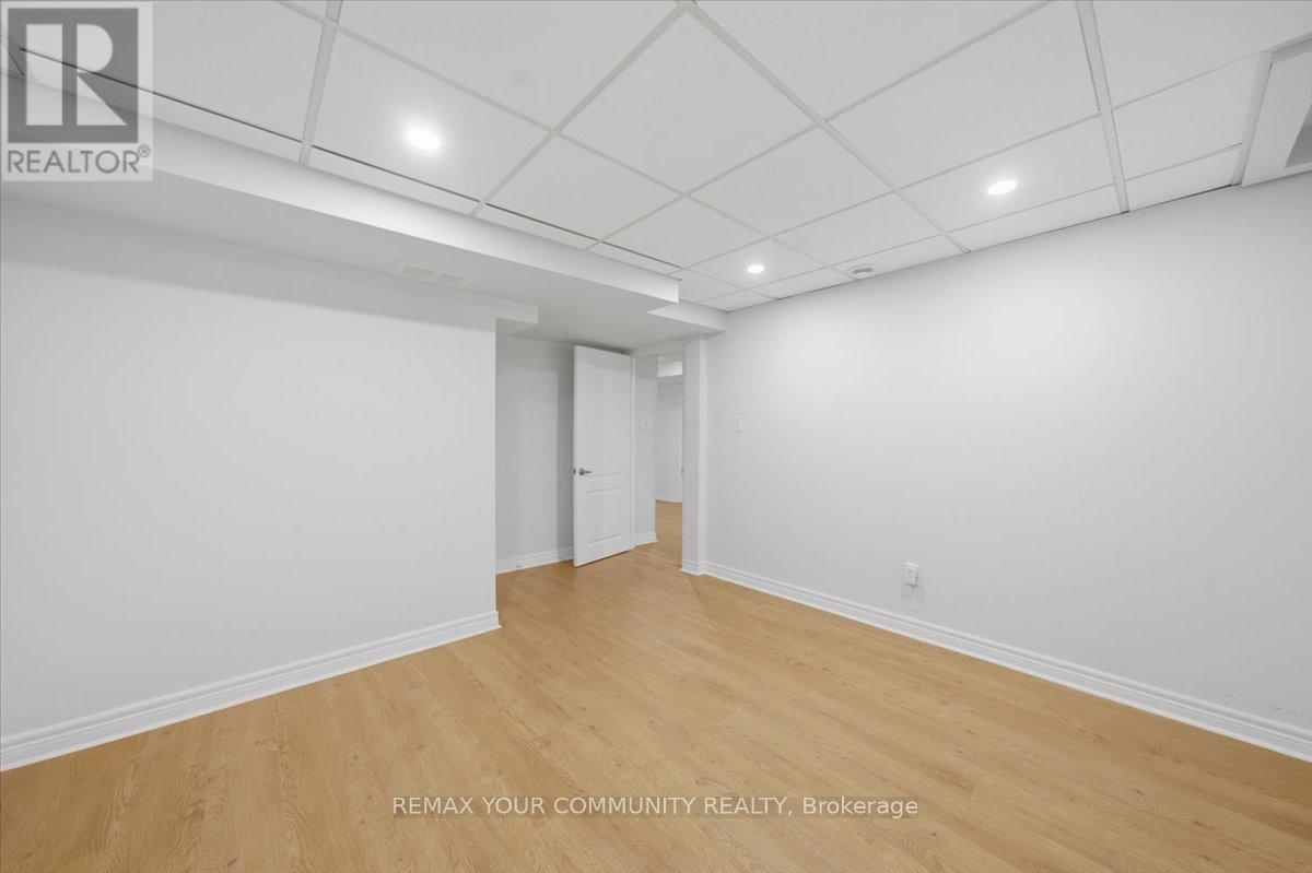 Lower - 2 Hollywood Hill Circle, Vaughan, Ontario  L4H 2P7 - Photo 15 - N13670262