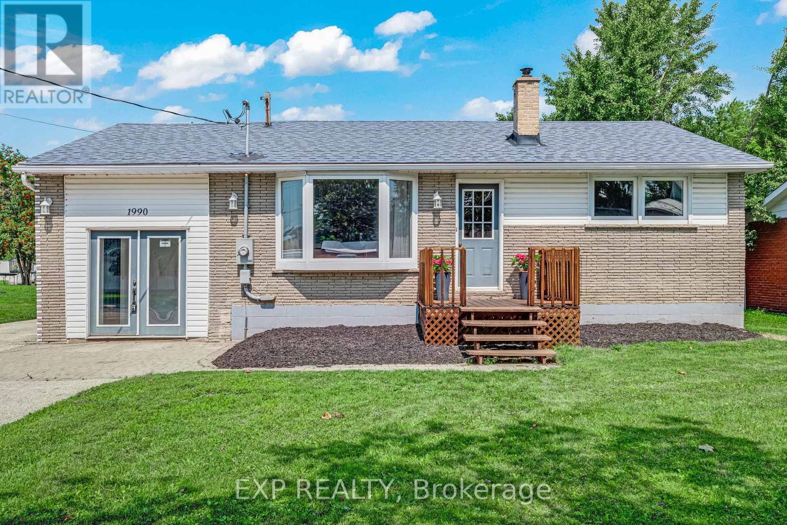1990 Victoria Street, Innisfil, Ontario  L9S 1K2 - Photo 3 - N13670254