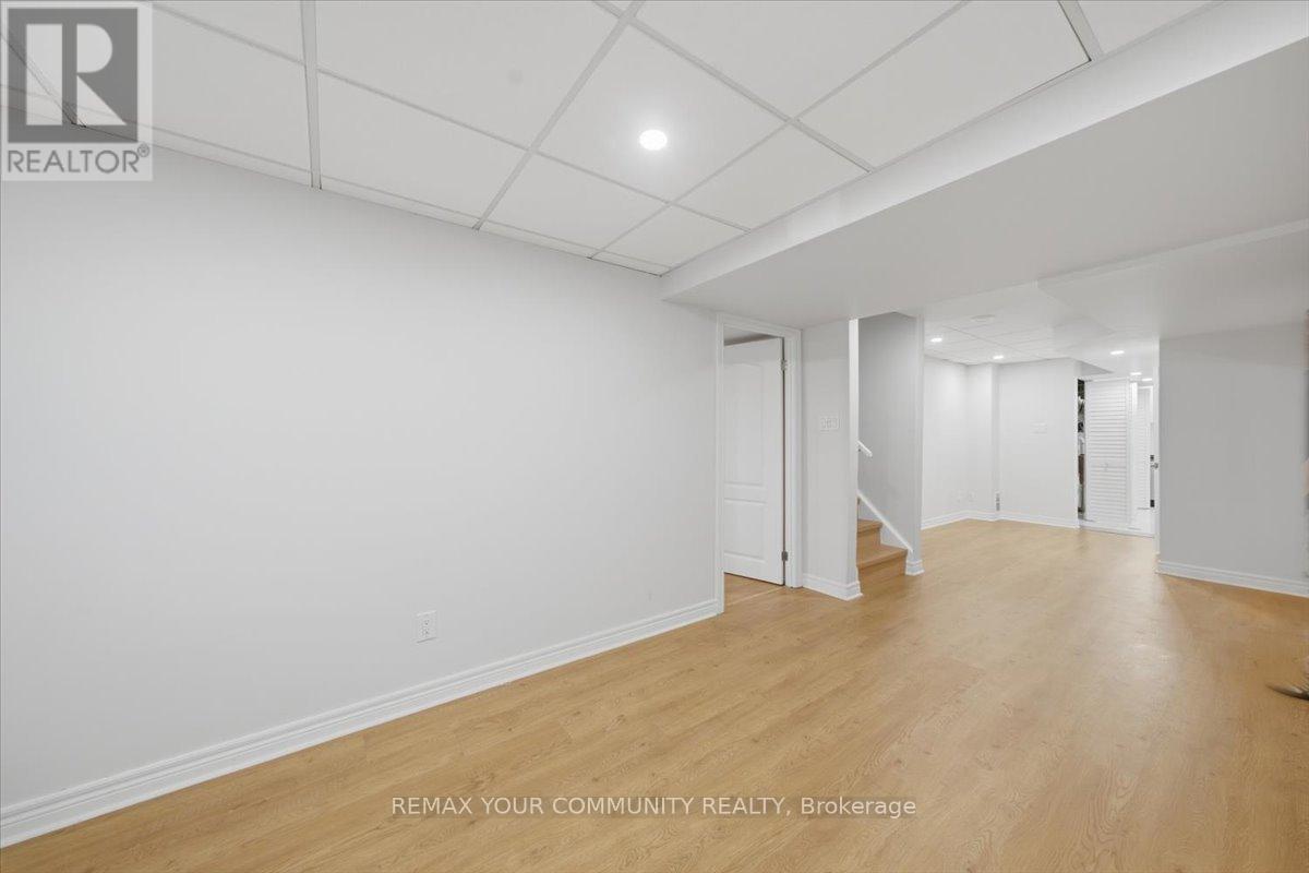 Lower - 2 Hollywood Hill Circle, Vaughan, Ontario  L4H 2P7 - Photo 12 - N13670262
