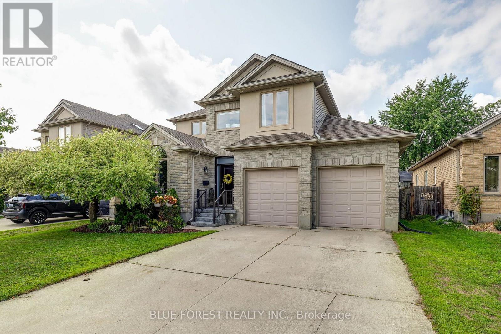 2058 Westpoint Heights, London South, Ontario  N6P 0A3 - Photo 2 - X13670268