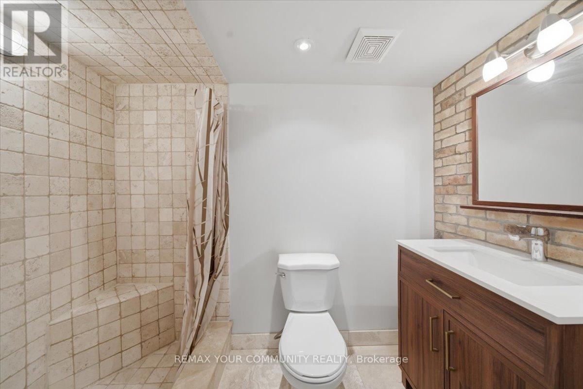 Lower - 2 Hollywood Hill Circle, Vaughan, Ontario  L4H 2P7 - Photo 17 - N13670262