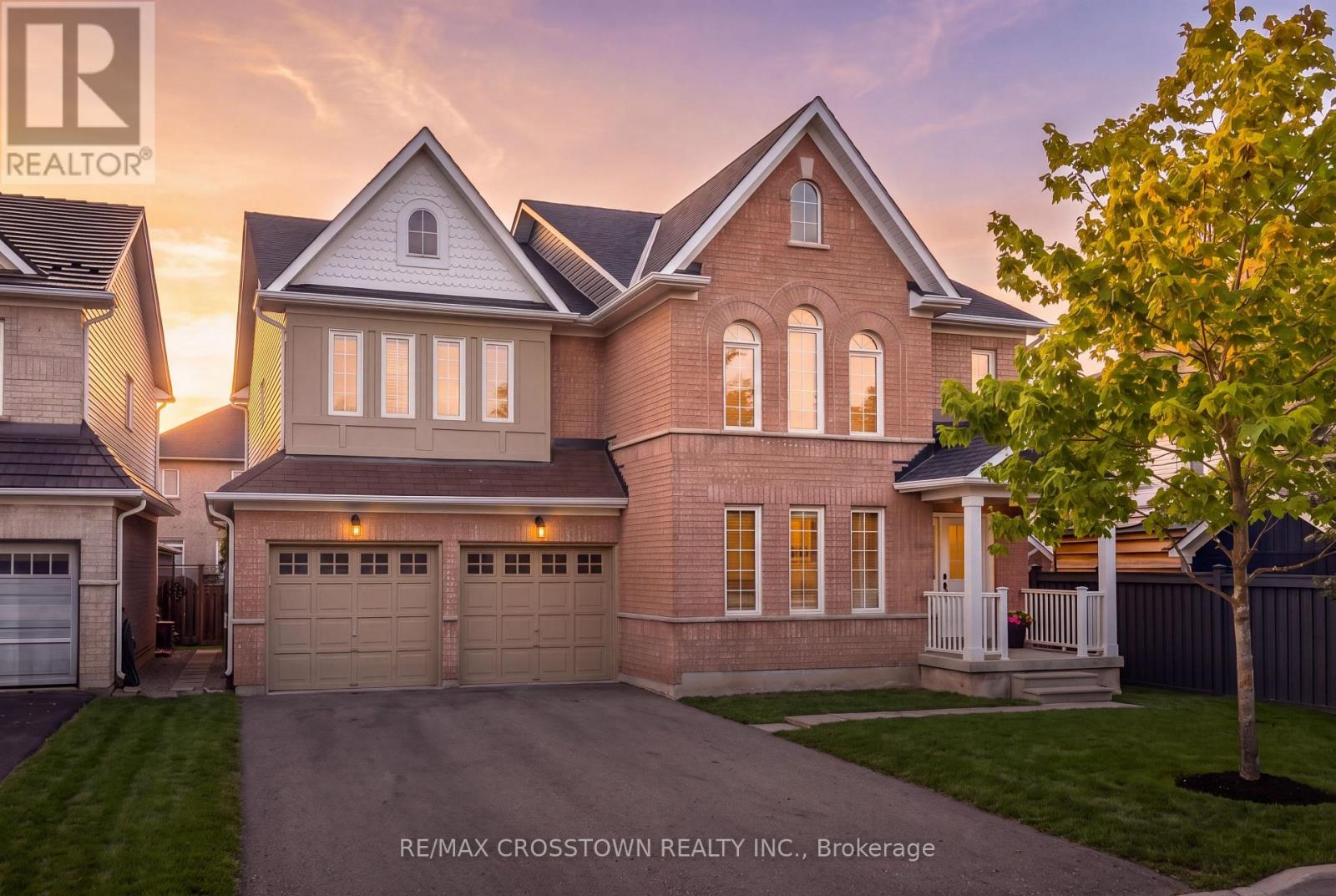 22 MAPLE CROWN TERRACE, Barrie, Ontario