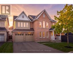 22 MAPLE CROWN TERRACE, Barrie, Ontario