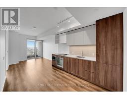 2002 - 1000 PORTAGE PARKWAY, Vaughan, Ontario