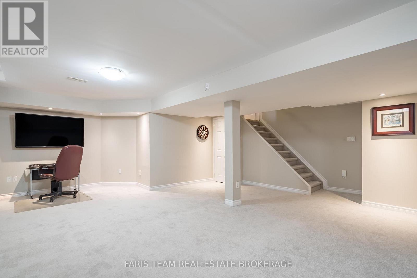 4 Bluegrass Drive, Barrie, Ontario L4N 9N6 - Photo 25 - S13670056