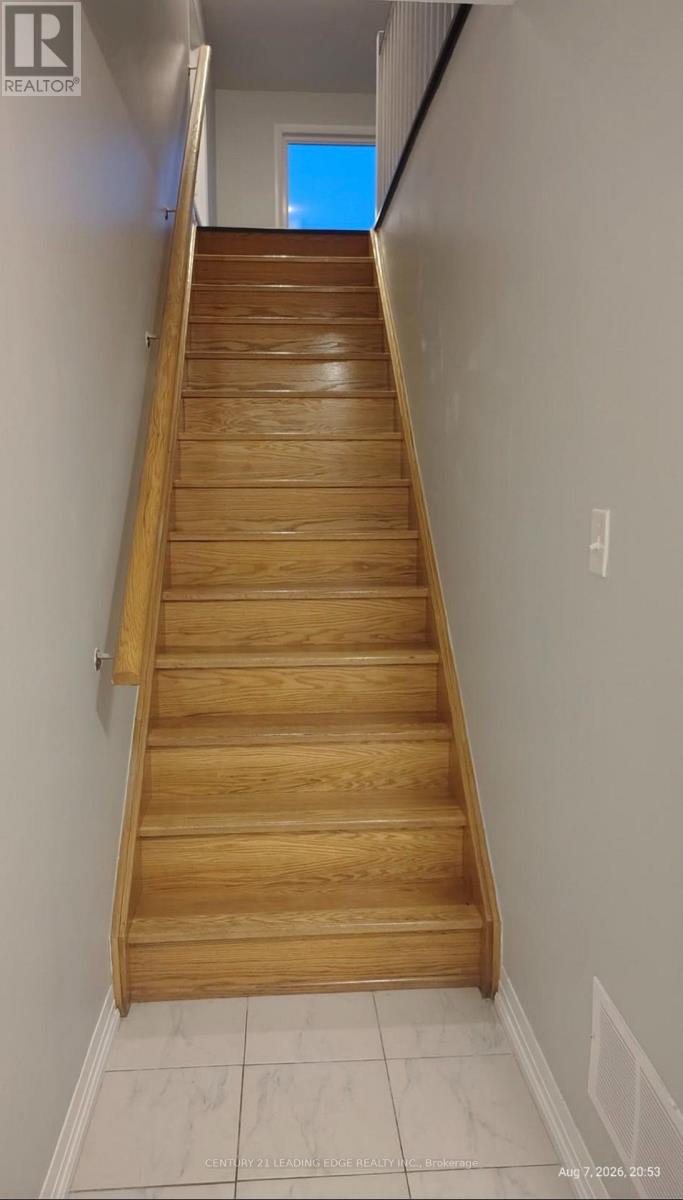 109 Fairlane Avenue S, Barrie, Ontario  L9J 0M5 - Photo 16 - S13669014