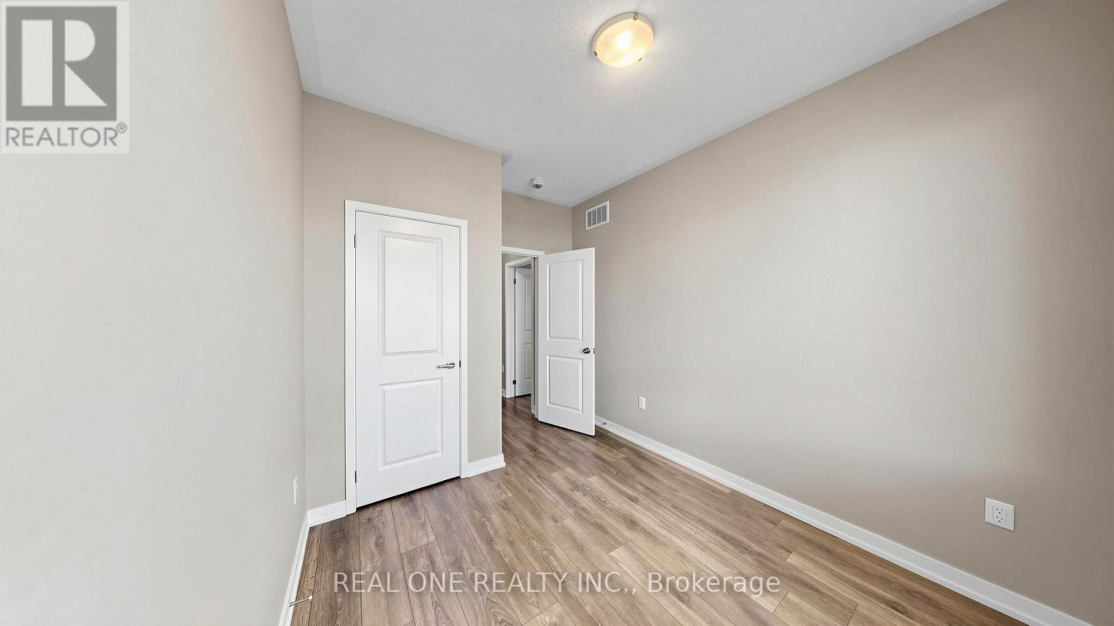 3151 Mintwood Circle, Oakville, Ontario  L6H 0N9 - Photo 28 - W13509906