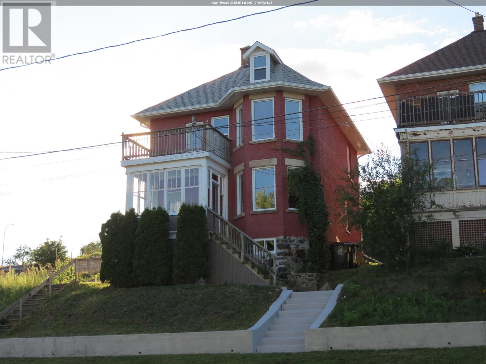 4 Crown ST, Thunder Bay, Ontario