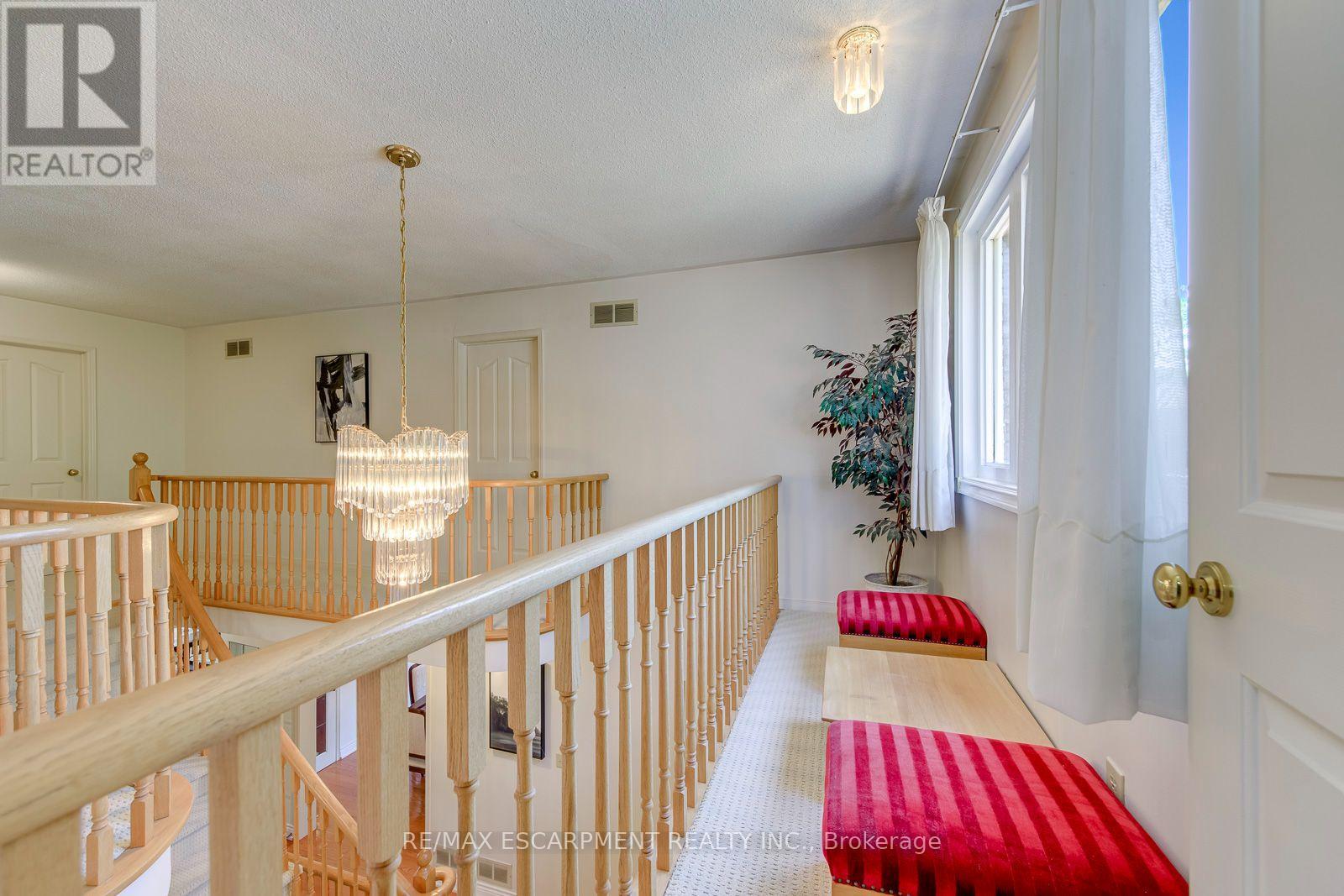 2442 Wynten Way, Oakville, Ontario  L6J 7K9 - Photo 22 - W13643108