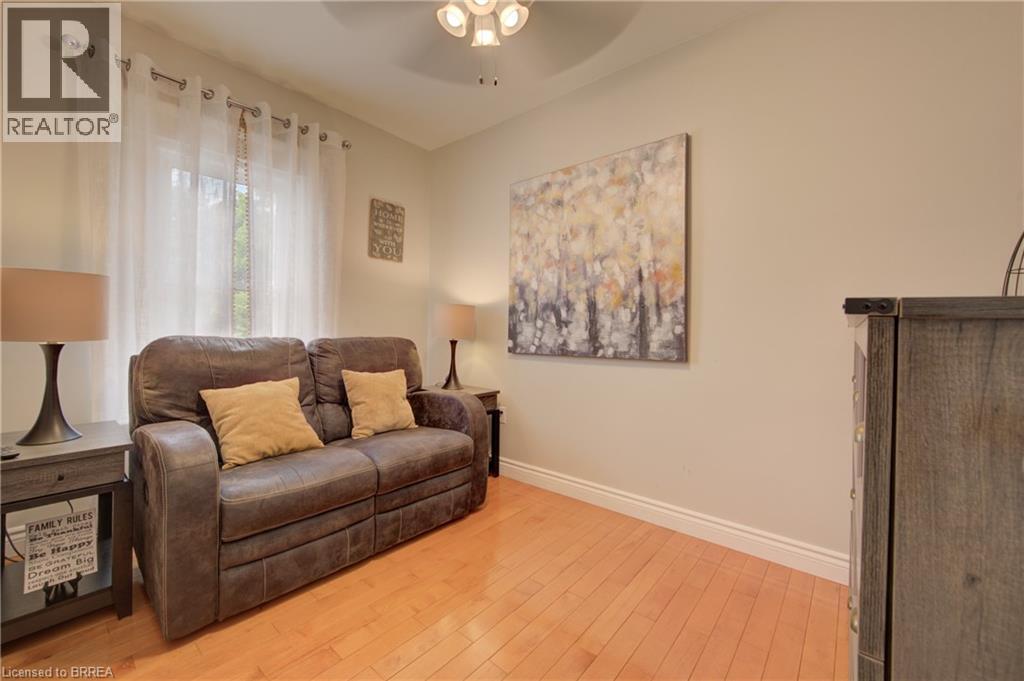 106 Sydenham Street, Brantford, Ontario  N3R 3Y6 - Photo 26 - 40848221