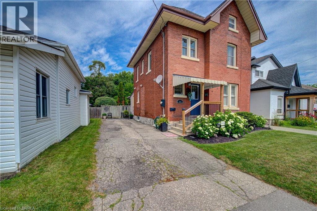 106 Sydenham Street, Brantford, Ontario  N3R 3Y6 - Photo 3 - 40848221
