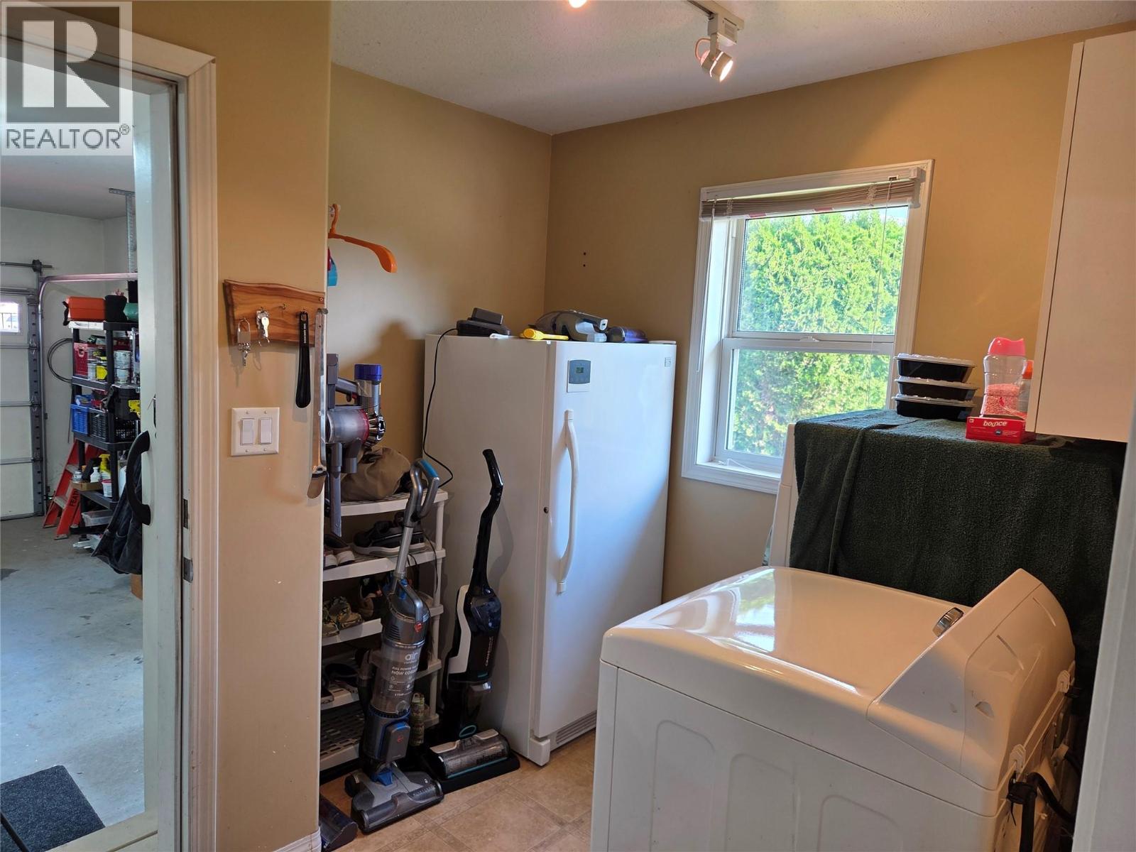 515 Vanderlinde Drive, Keremeos, British Columbia  V0X 1N2 - Photo 25 - 10361472