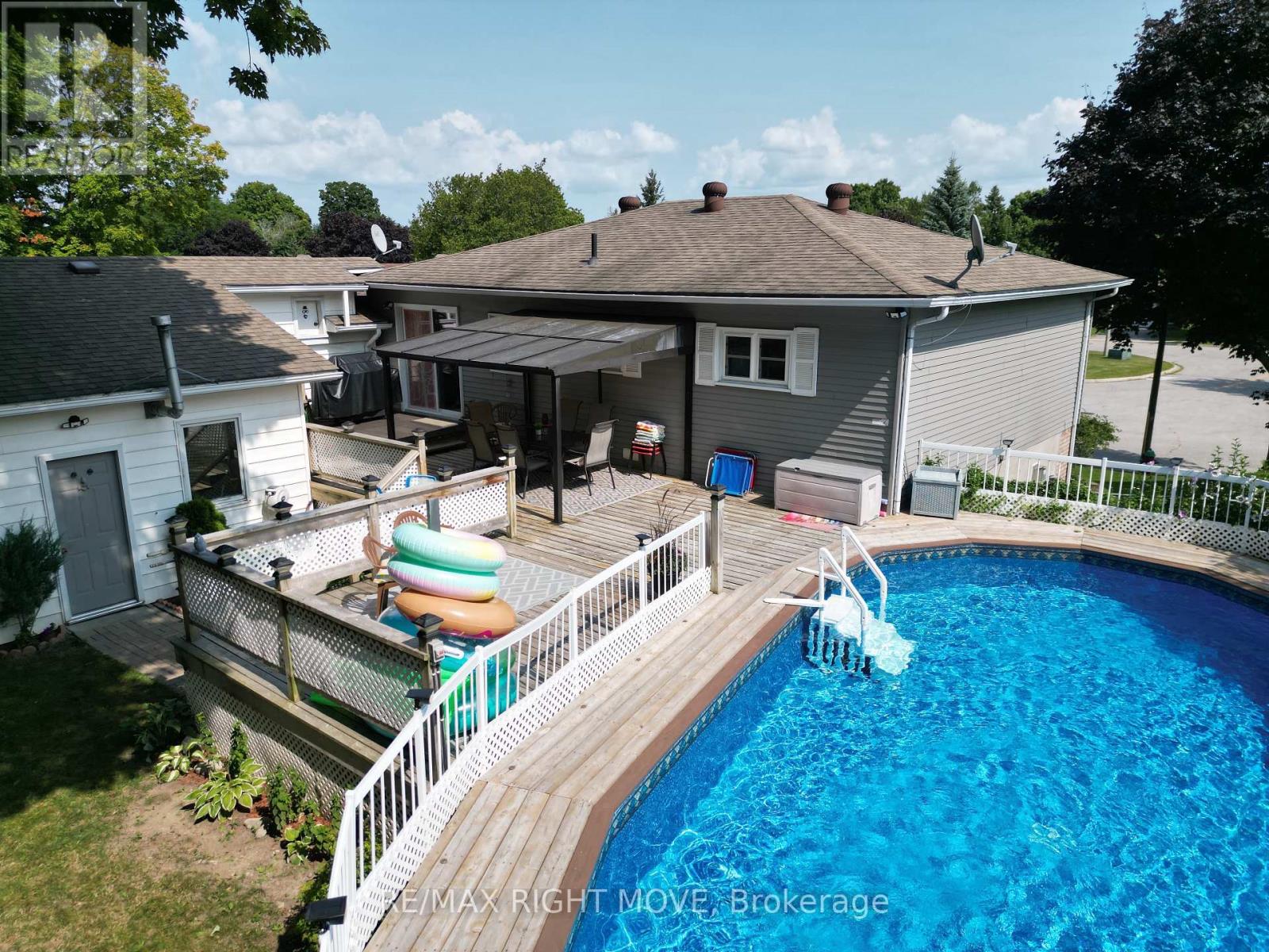 8 Gaudaur Court, Orillia, Ontario  L3V 7B4 - Photo 31 - S13670304