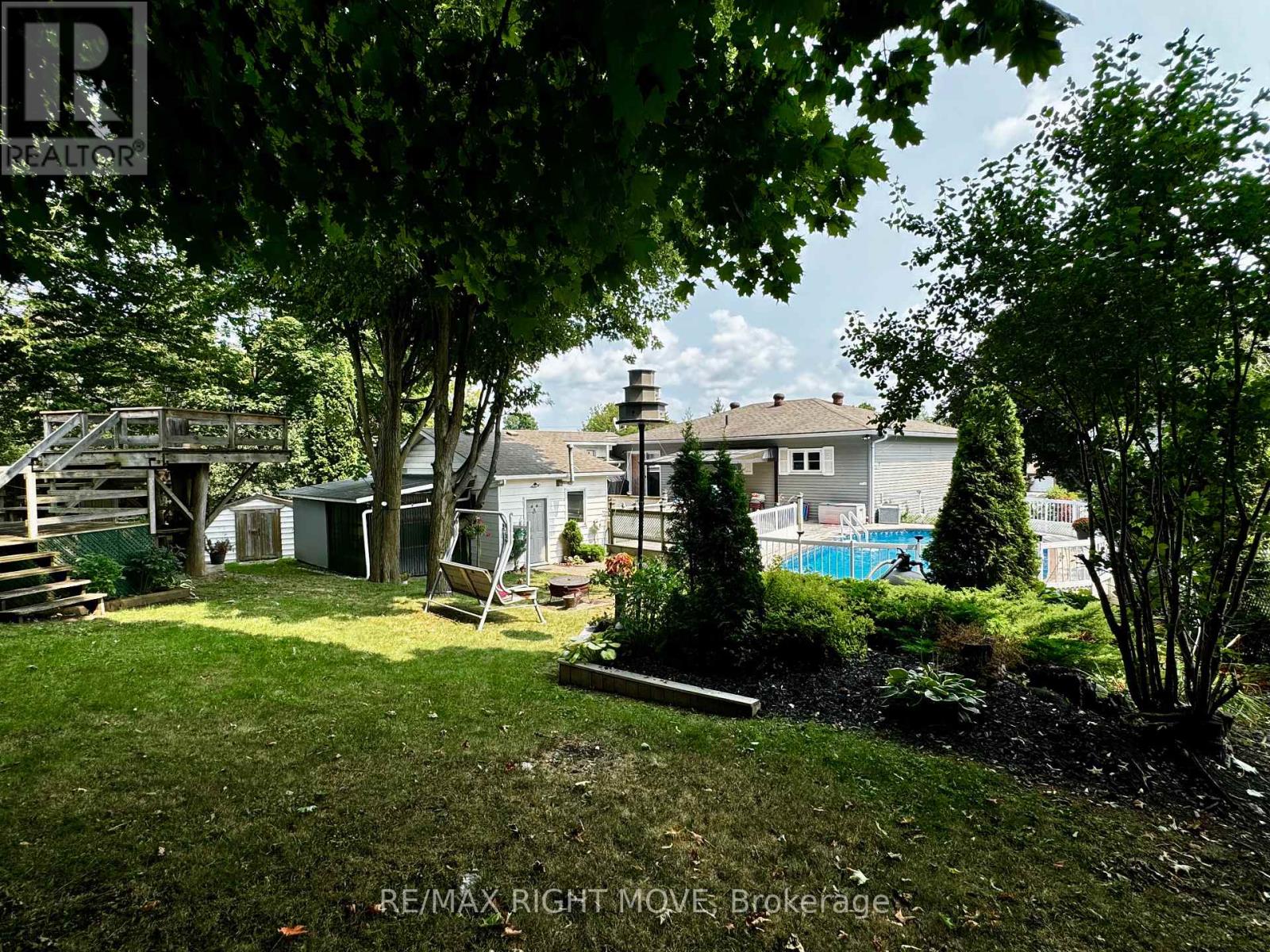 8 Gaudaur Court, Orillia, Ontario  L3V 7B4 - Photo 34 - S13670304